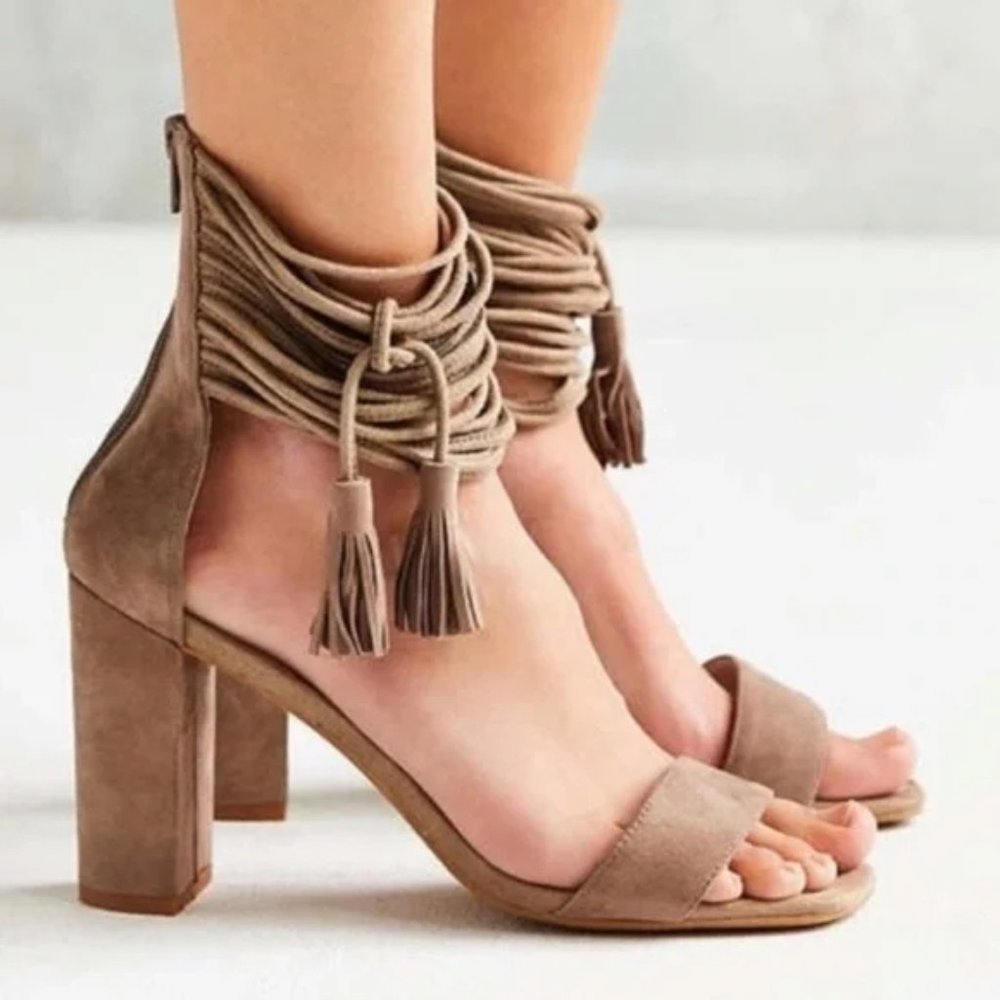 Jeffrey Campbell l Formosa Taupe Heels 8